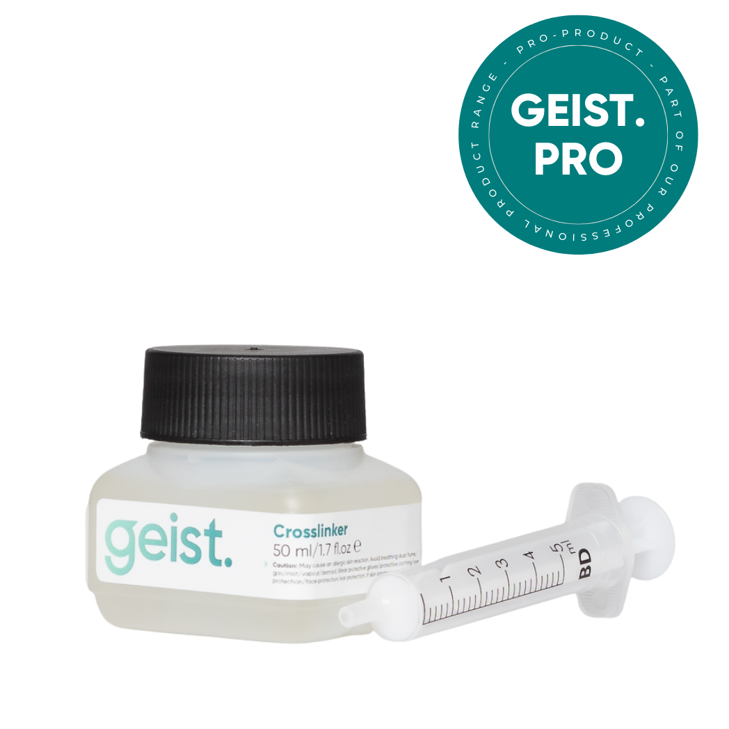 Flacon Geist Crosslinker – durcisseur transparent pour peinture et vernis cuir
