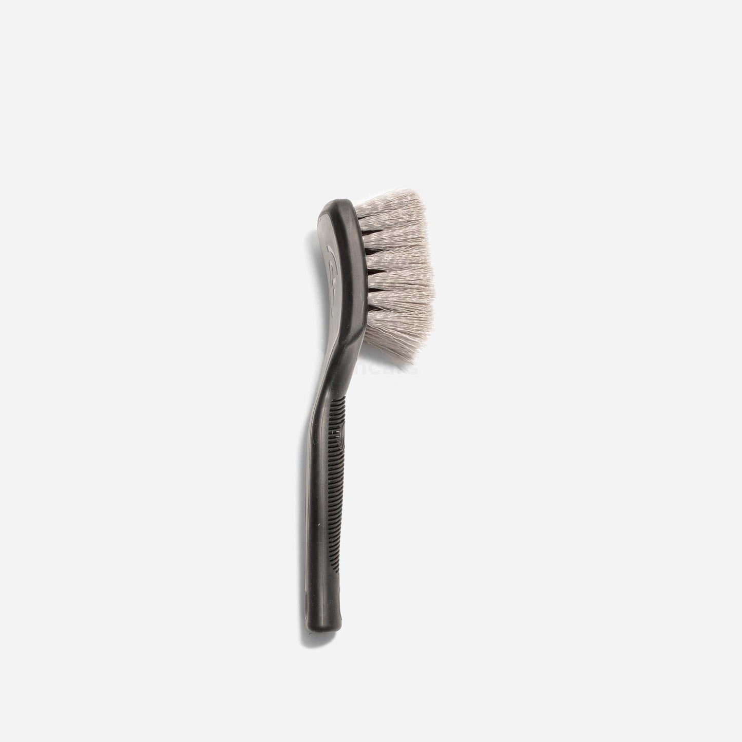 TriGrip Brush Large – idéale pour plastiques, grilles, contours et badges
