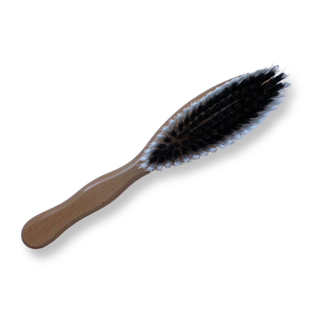 Brosse à vêtements