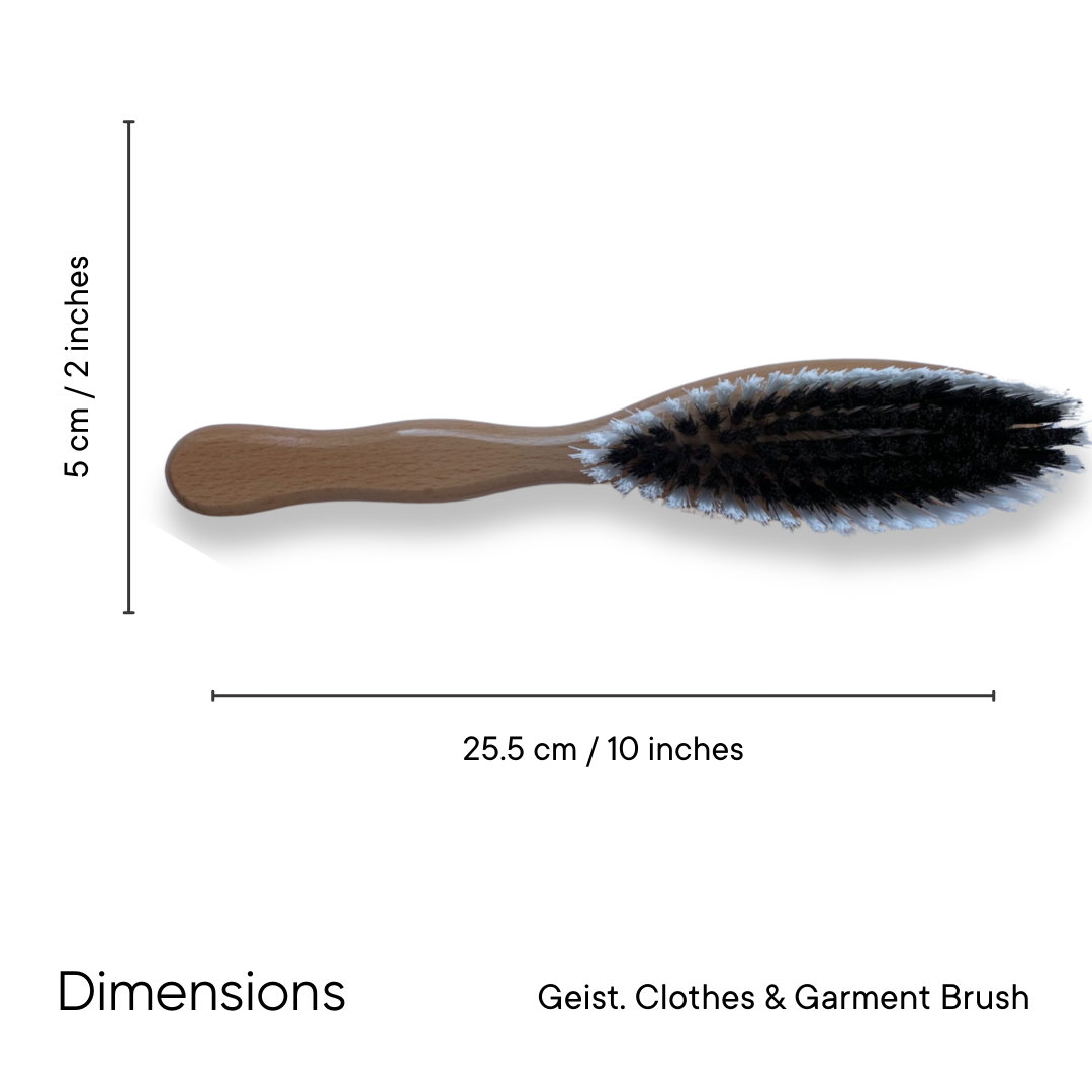 Brosse à vêtements